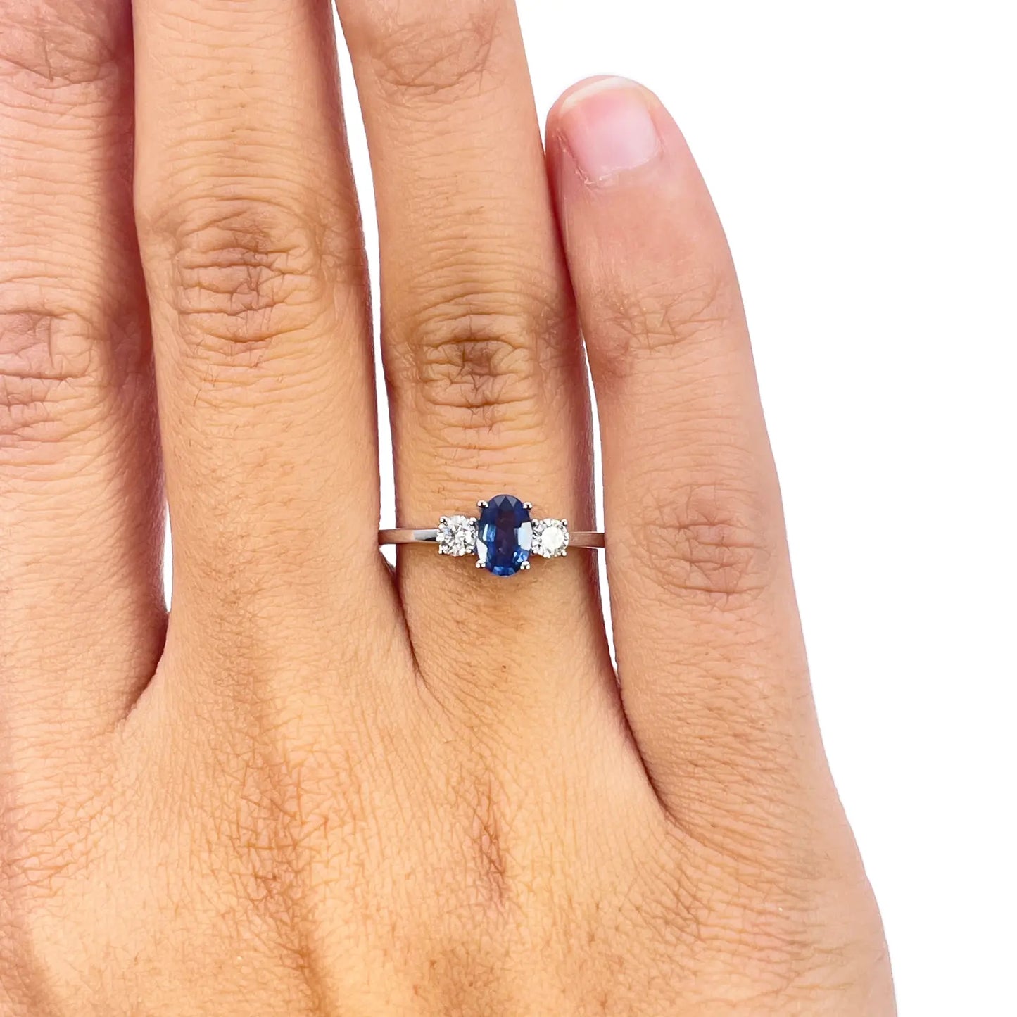 18ct Gold Natural Sapphire Diamond Three-Stone Ring Round & Oval Cut 0.65ct  Diamond Ring