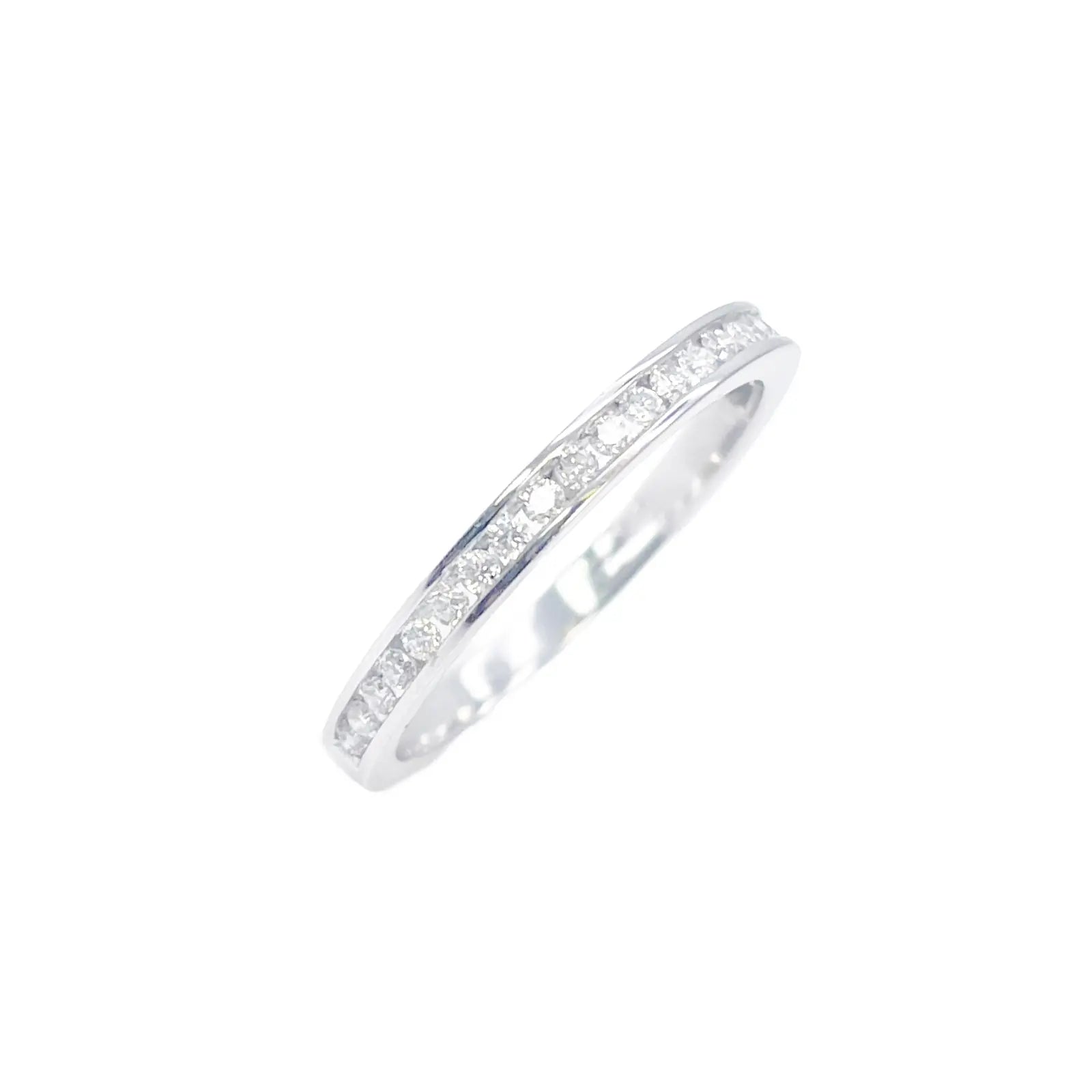 18ct White Gold Natural Round Diamond Half Eternity Band Channel Set 0.22ct  Diamond Ring