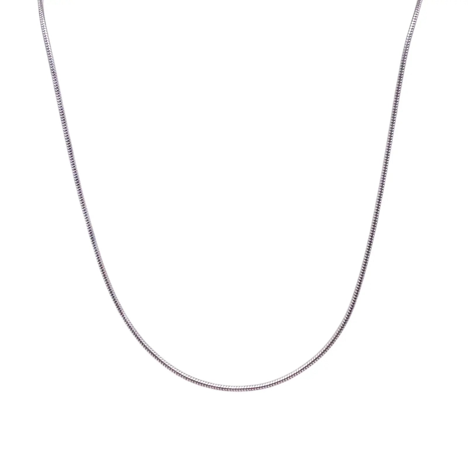 18ct White Gold Snake Necklace 16  Gold Chain