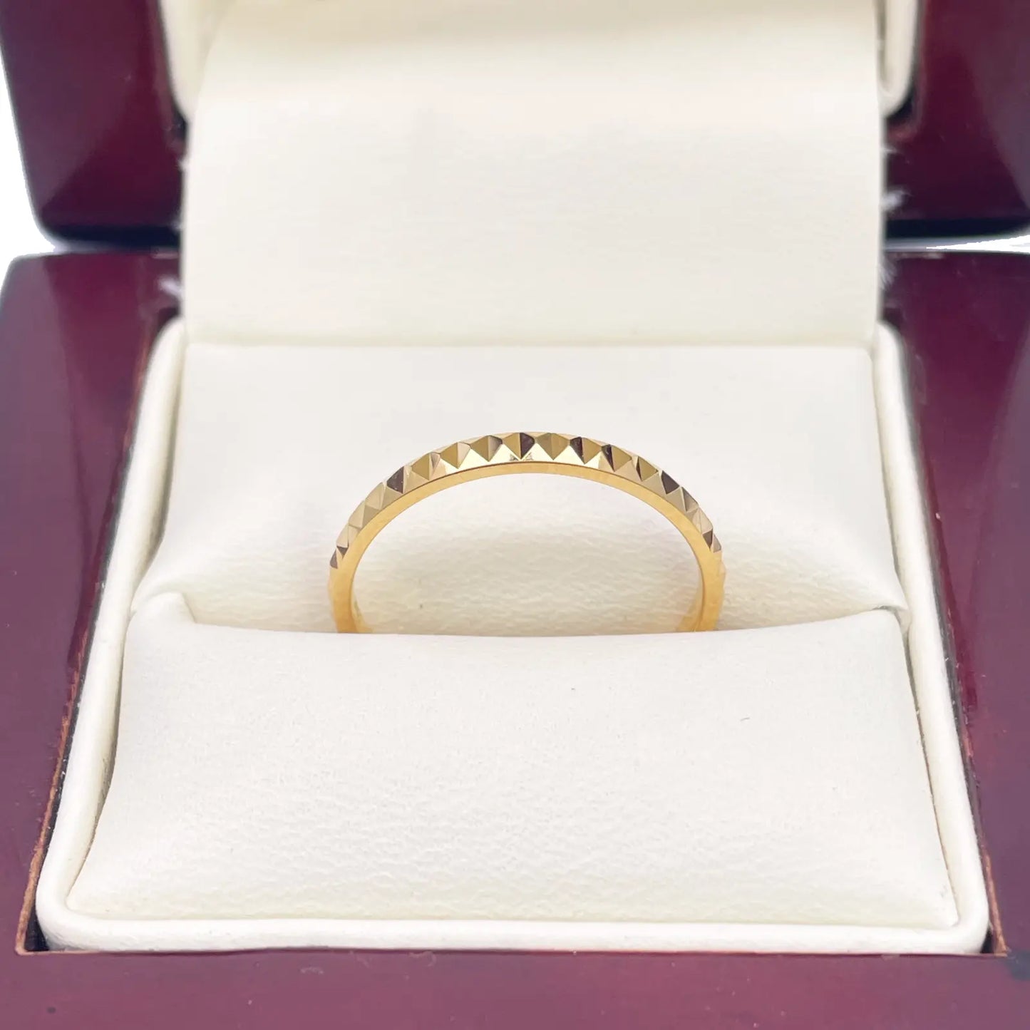 22ct Yellow Gold Women's Wedding Band 2mm High Polished & Diamond Cut Groves  Diamond Bracelets