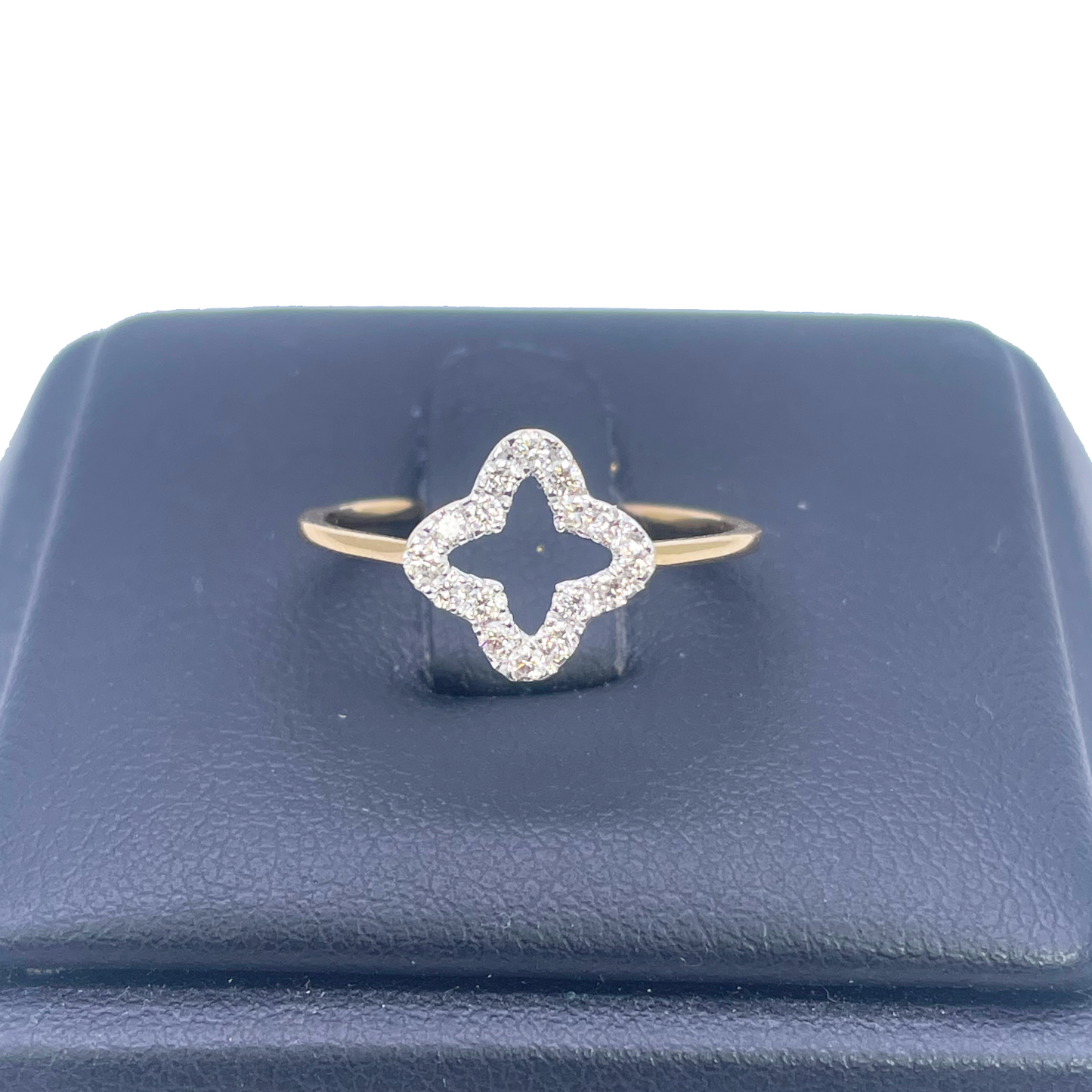 18 kt guldbelagt diamant kløver/blomst formet ring 0,18 ct