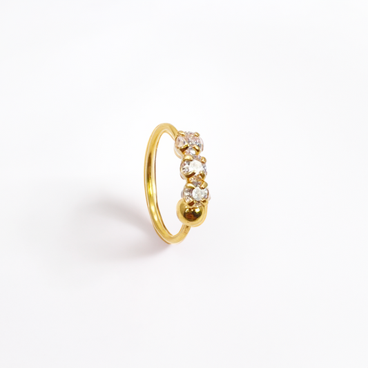 22 kt guldbelagt smuk lille ringformet huggie næsering 8,4 mm diameter