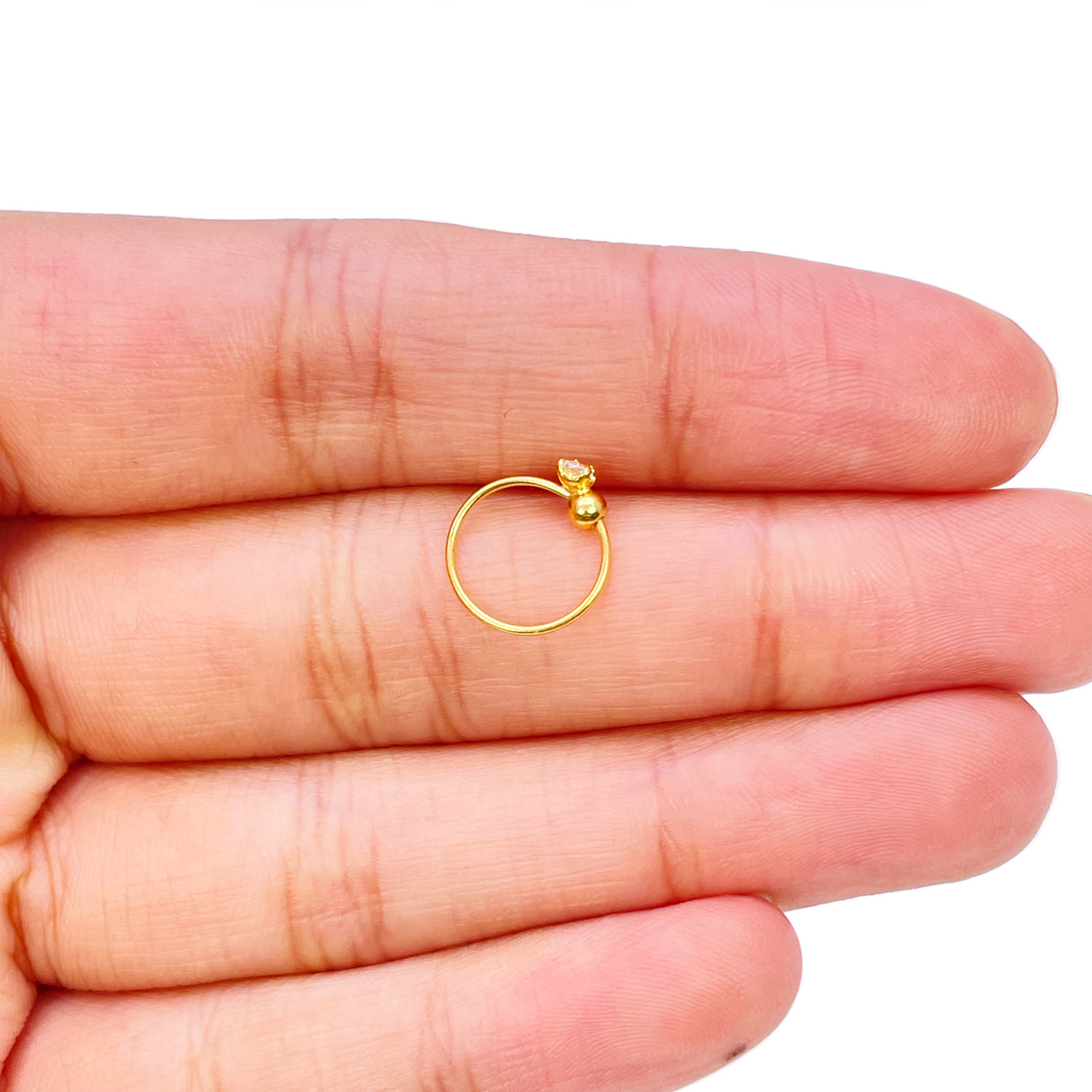 22kt guldbelagt smuk lille hoop huggie næsering 8,8 mm