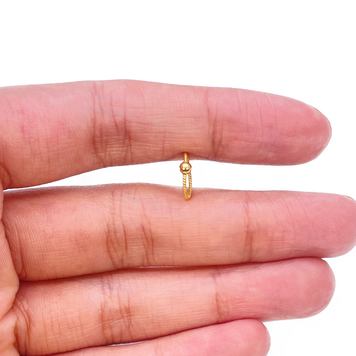 22kt guldbelagt lille reb fin næsering huggie ring 8 mm diameter