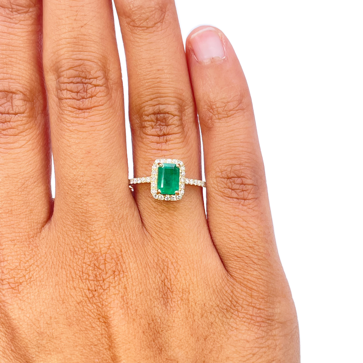 14 kt guldbelagt 4-kløvet naturlig smaragd og rund diamant ring 1,22 ct