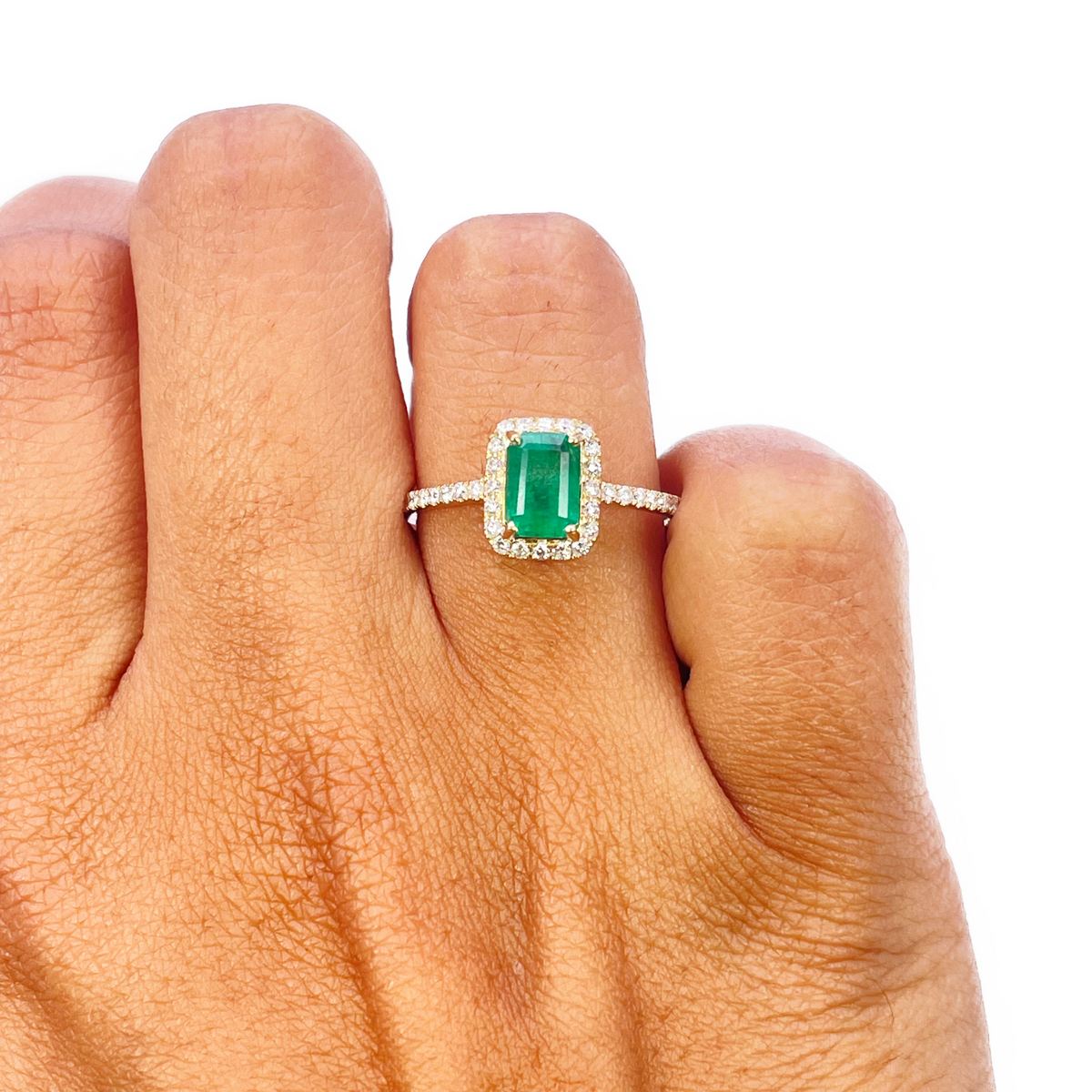 14 kt guldbelagt 4-kløvet naturlig smaragd og rund diamant ring 1,22 ct
