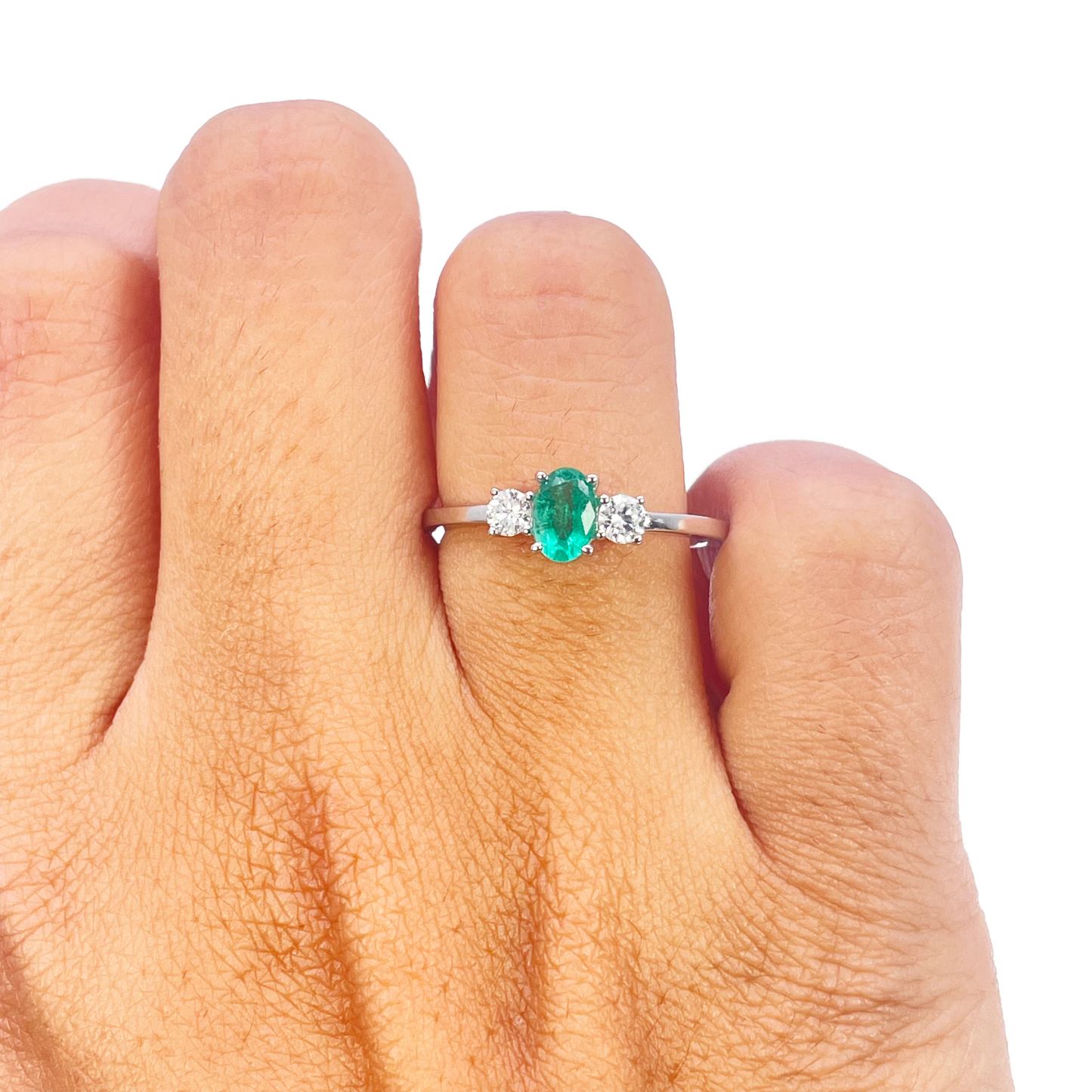 18kt guld smaragd diamant ring naturlig rund & oval slibning tre-sten 0,60ct