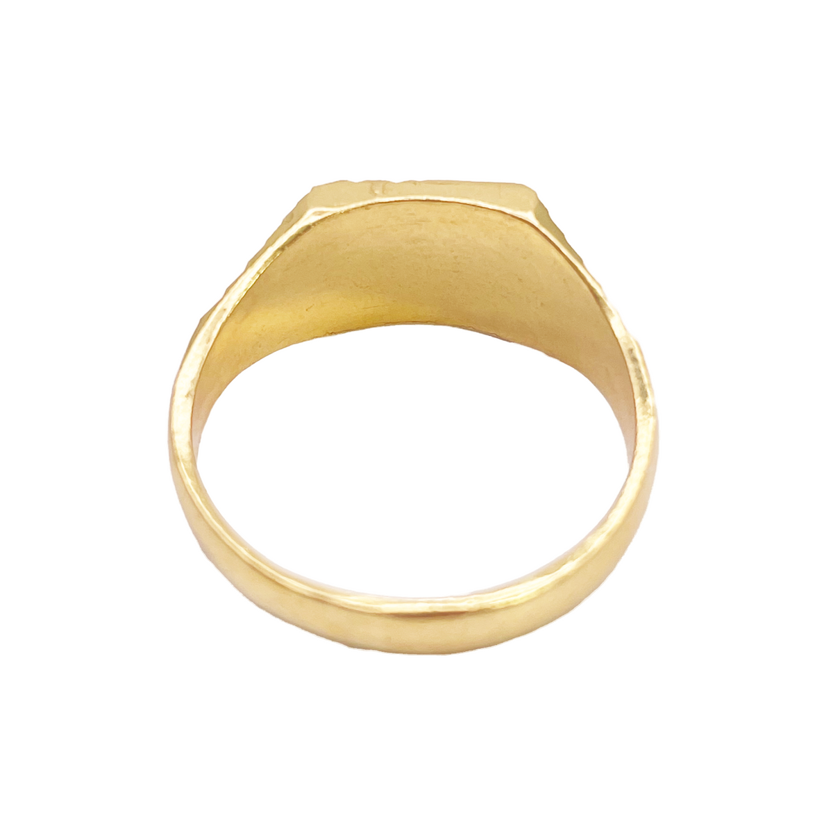 22kt guld firkantet signetring tekstureret & højpoleret diamant slebet ring 8,4mm bredde