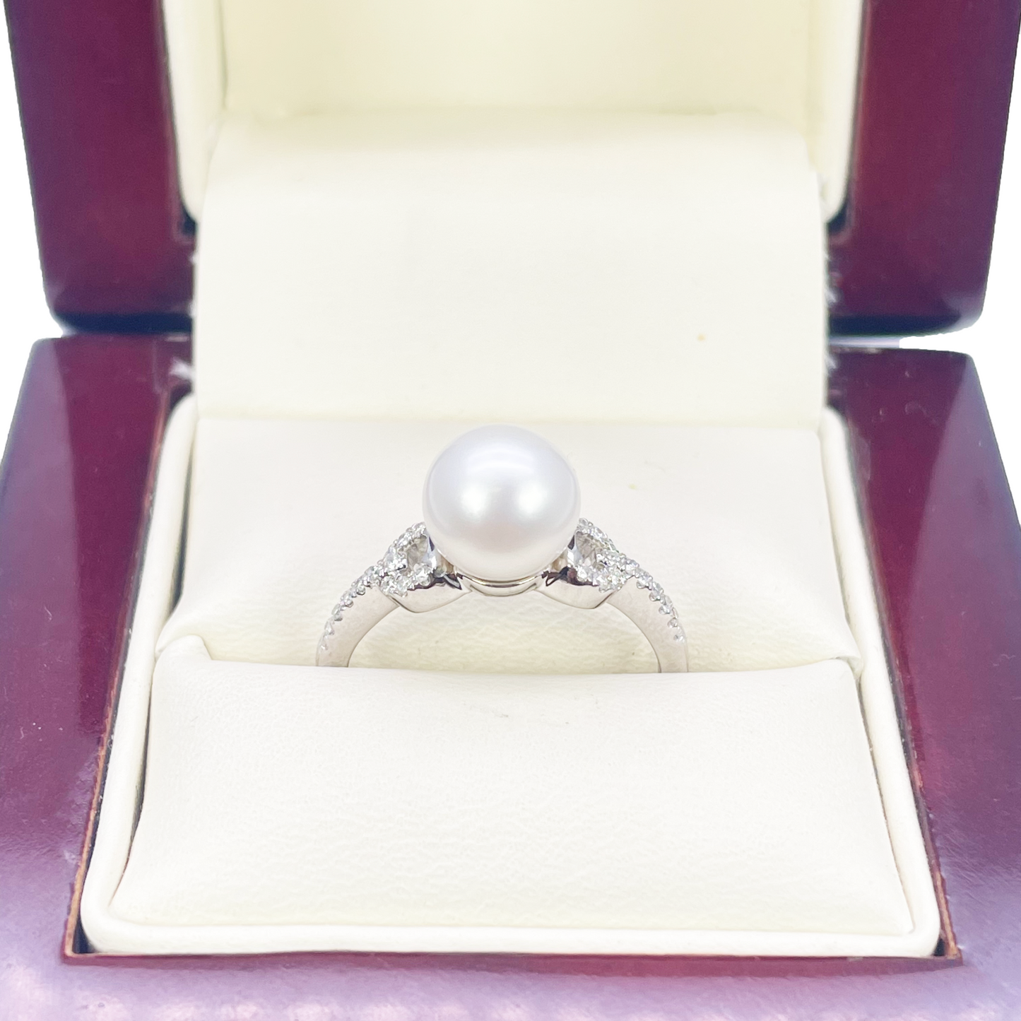 18kt guld ferskvandsperle diamant ring naturlig rund 0,10ct