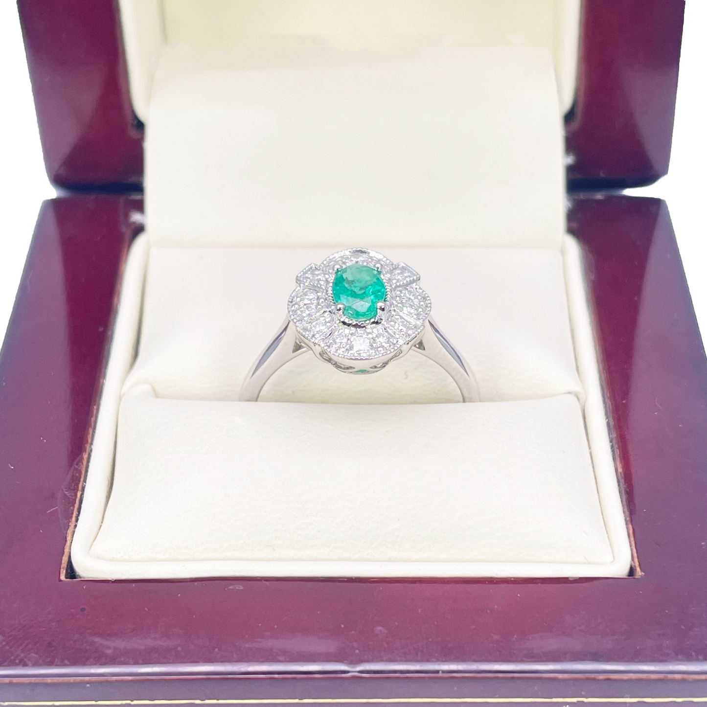18kt guld naturlig smaragd diamant halo ring rund & oval slibning 0,65ct