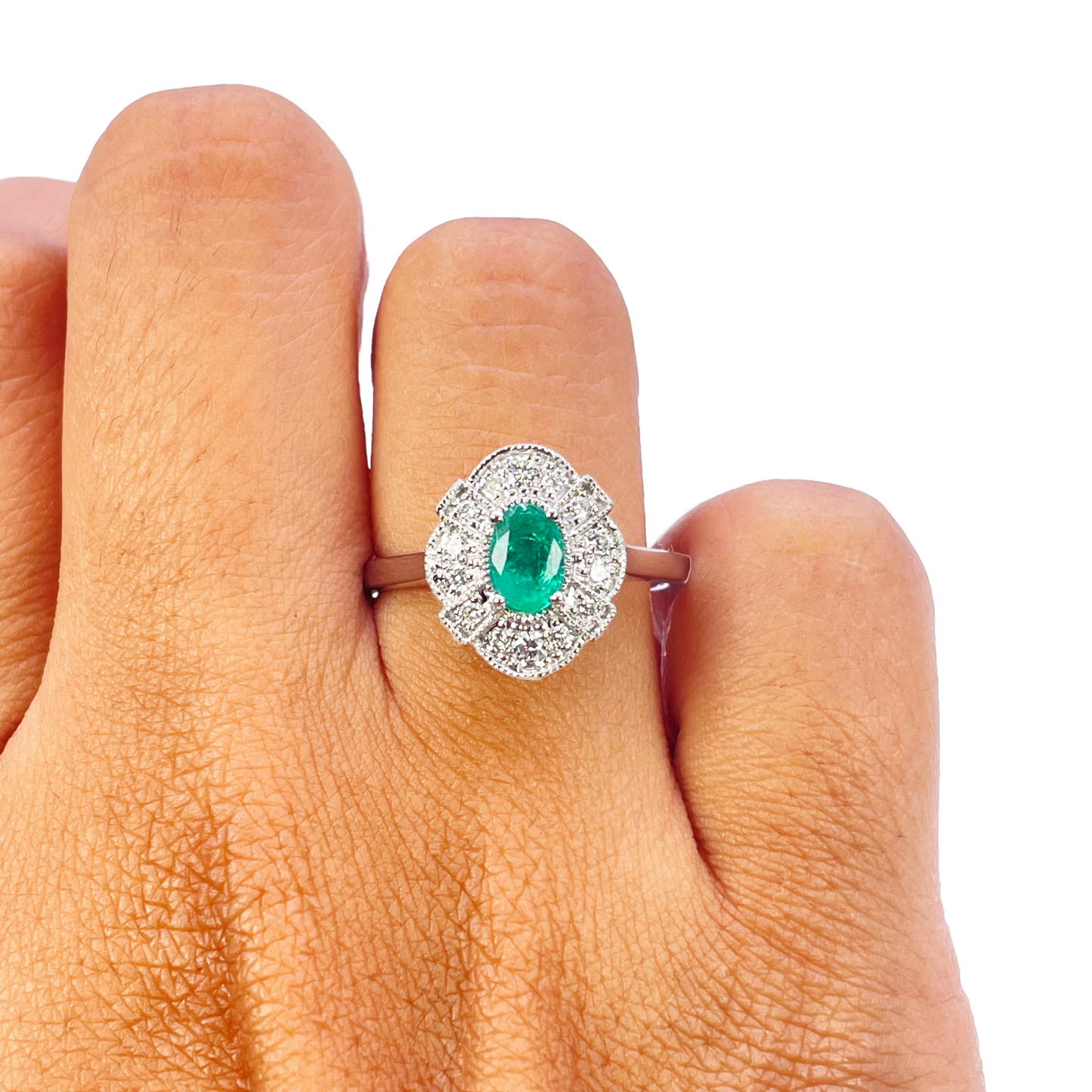 18kt guld naturlig smaragd diamant halo ring rund & oval slibning 0,65ct