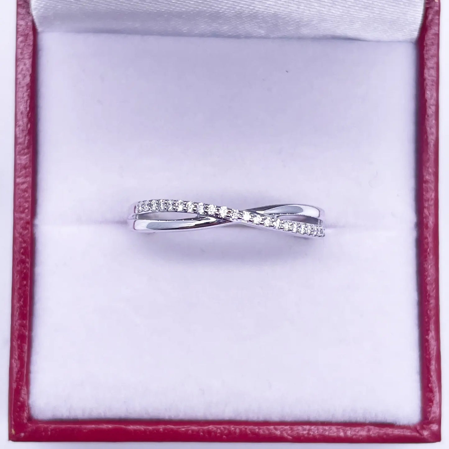 18ct White Gold Diamond Polished Double Crossover Half Eternity Ring 0.09ct  Diamond Ring