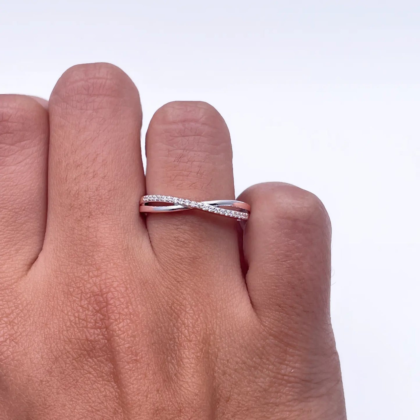 18ct White Gold Diamond Polished Double Crossover Half Eternity Ring 0.09ct  Diamond Ring